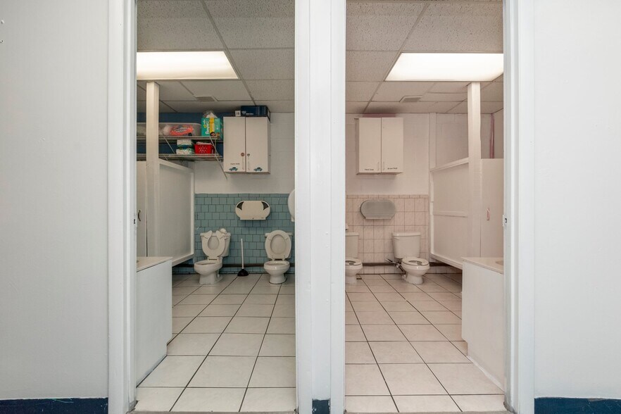 More Photos Of 211 Wise Ave, Dundalk Schools For Sale
