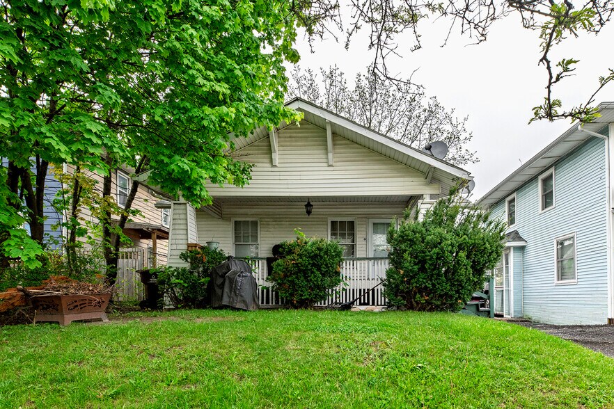 More Photos Of , Lansing Multifamily For Sale