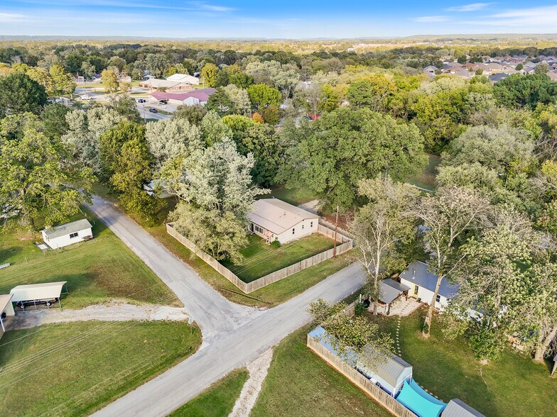 More Photos Of 701 N Curtis Ave, Pea Ridge Land For Sale
