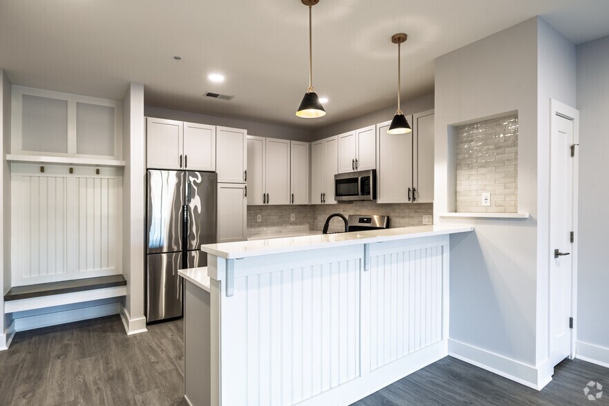 More Photos Of 282 South Ave, Fanwood Apartments For Lease