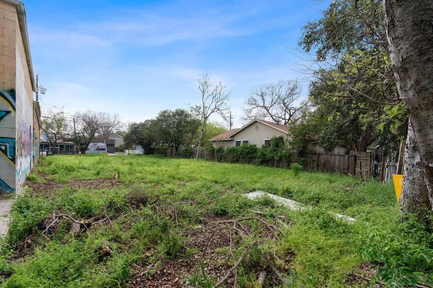 More Photos Of 604 Oltorf st, Austin Land For Sale