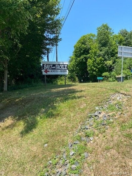 More Photos Of 12 River Rd, Barryville Apartments For Sale