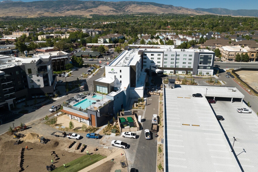 More Photos Of 2030 Element Ln, Reno Hotel For Lease