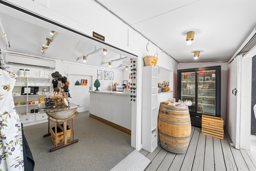 More Photos Of 41309 Avenida Biona, Temecula Winery Vineyard For Sale