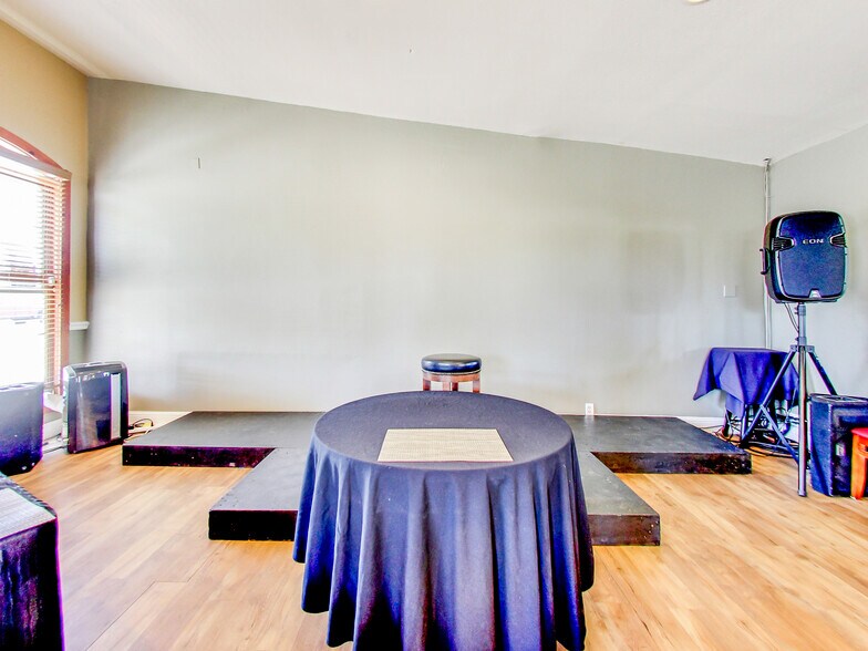 More Photos Of 1301-1303 High St, Alameda Storefront Retail Residential For Sale