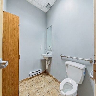 More Photos Of 878-880 Broadway, Bayonne General Retail For Sale