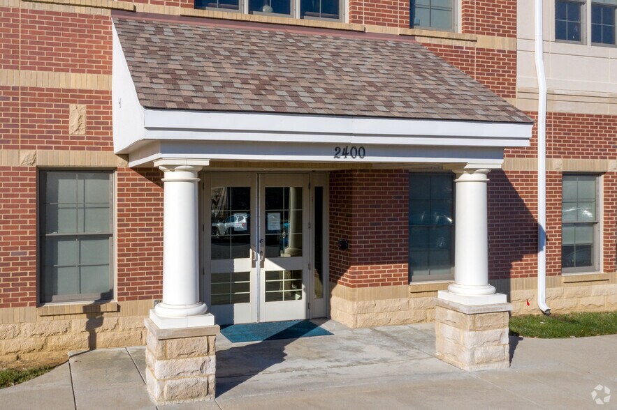 More Photos Of 2400 Bush Ridge Dr, Louisville Office For Lease