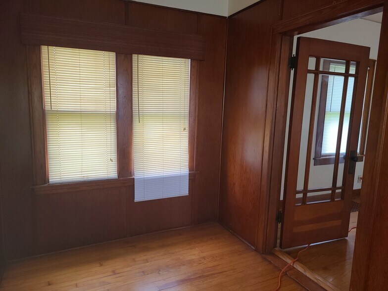 More Photos Of 3121 Chicago Rd, Steger Apartments For Sale