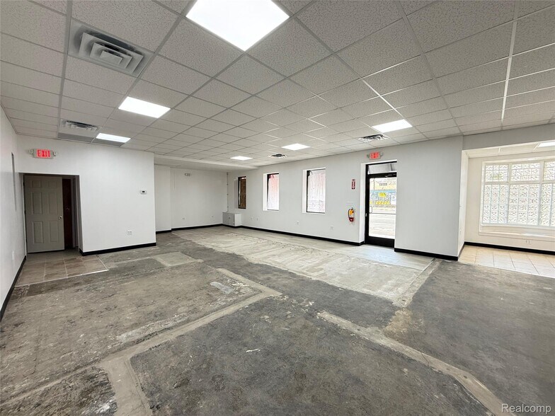 More Photos Of 22741 Van Dyke Rd, Warren Storefront For Lease
