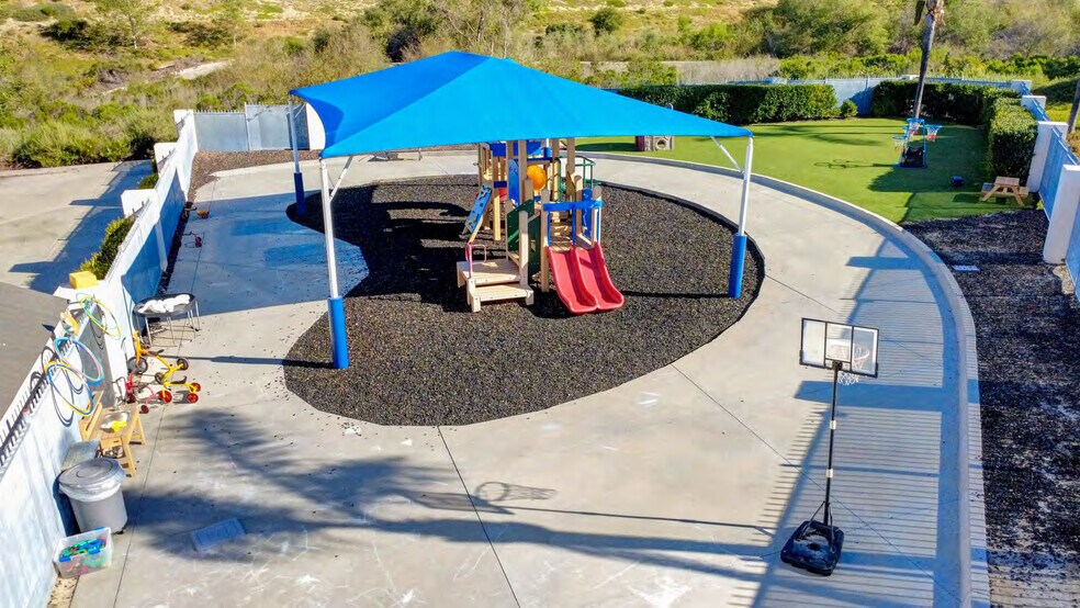 More Photos Of 3791 Oceanic Way, Oceanside Daycare Center For Lease