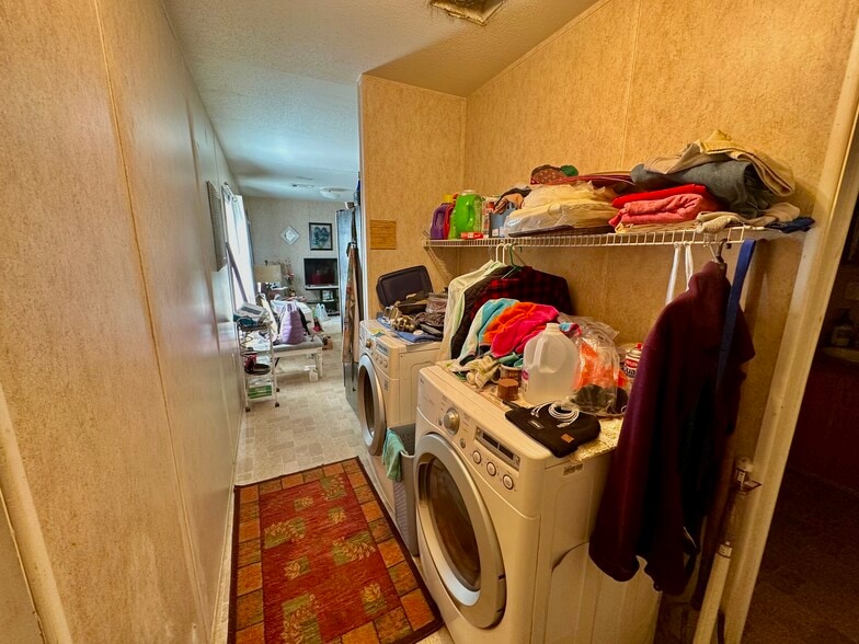 More Photos Of 18055 County Road G, Ordway Specialty For Sale