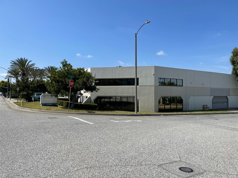 More Photos Of 1195 W Victoria St, Compton Warehouse For Lease