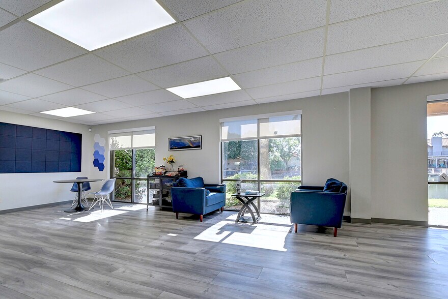 More Photos Of 2222 S Dobson Rd, Mesa Office For Sale