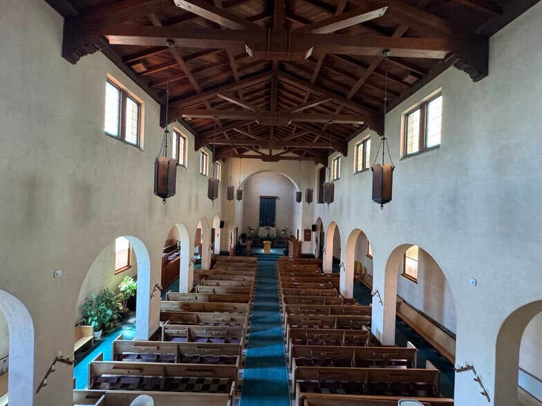 More Photos Of 2330 Prince St, Berkeley Schools For Sale