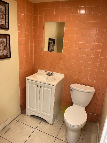 More Photos Of 3131 W Okeechobee Rd, Hialeah Auto Dealership For Sale