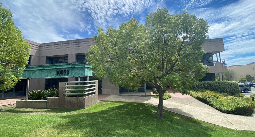 More Photos Of 30052-30062 Aventura, Rancho Santa Margarita Light Manufacturing For Lease