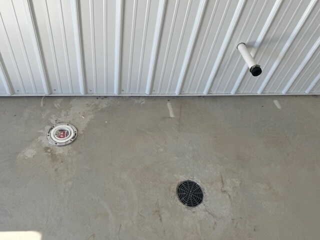 More Photos Of 700 Armstrong Dr, Fairmont Service For Sale