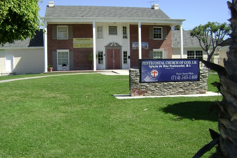 Primary Photo Of 401 E Santa Ana Blvd, Santa Ana Religious Facility For Lease