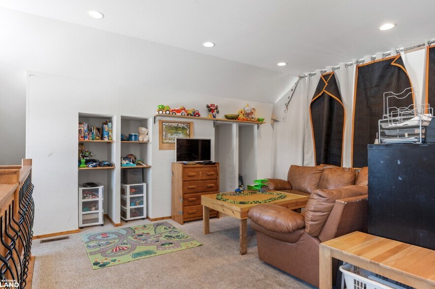 More Photos Of 201 Main St, Montello Restaurant For Sale