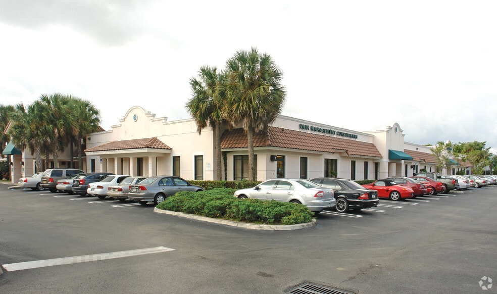 More Photos Of 4800 Linton Blvd, Delray Beach Medical For Lease