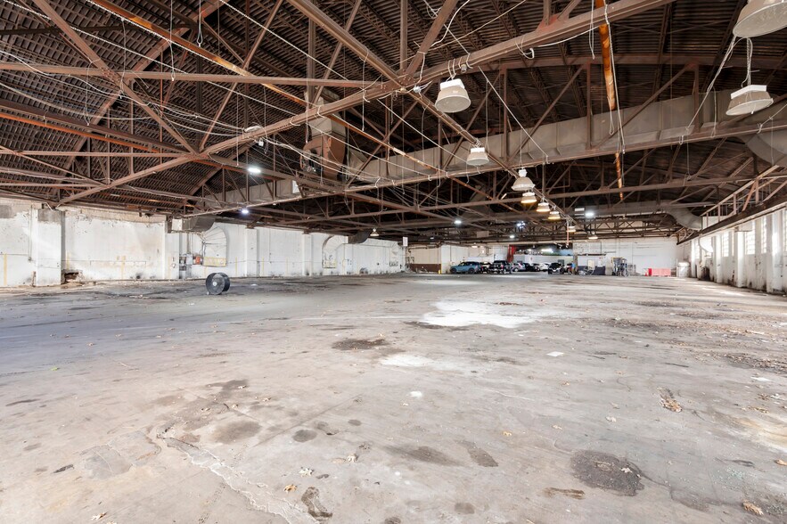 More Photos Of 1905 Brentwood Rd NE, Washington Warehouse For Lease