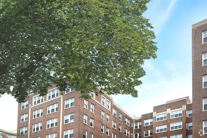 More Photos Of 1841 Columbia Rd NW, Washington Apartments For Lease