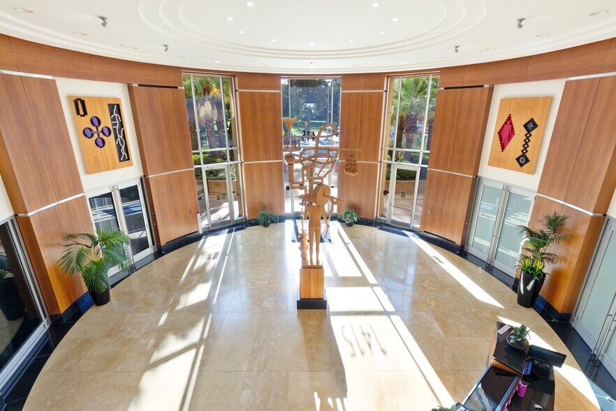 More Photos Of 1415 L St, Sacramento Office For Sale