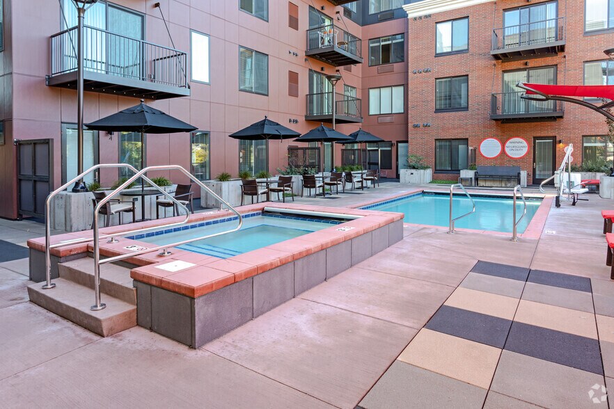 More Photos Of 1455 W Lake St, Minneapolis Multifamily For Sale