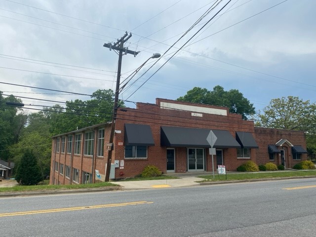 Primary Photo Of 201 N Main St, Catawba Warehouse For Lease