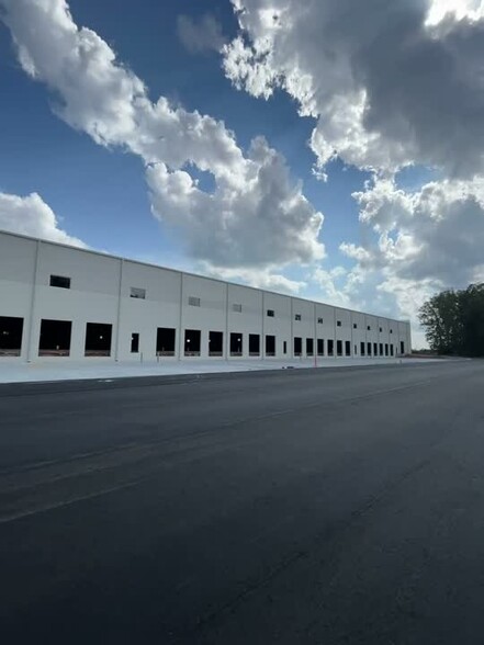 Primary Photo Of 134 Gildan Drive, Mocksville Manufacturing For Lease