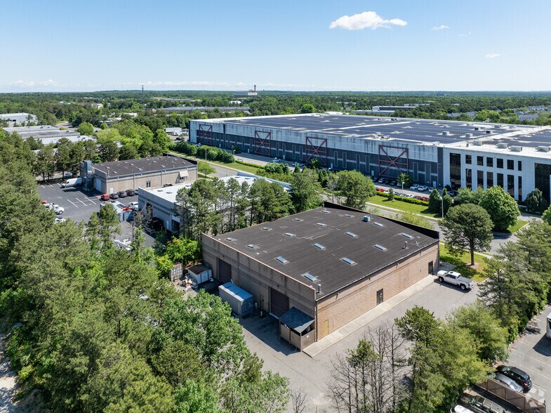 More Photos Of 28 Sawgrass Dr, Bellport Village Manufacturing For Sale