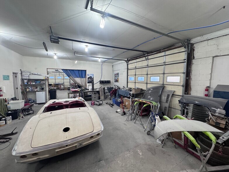 More Photos Of 105 Center St, Maple Park Industrial For Sale