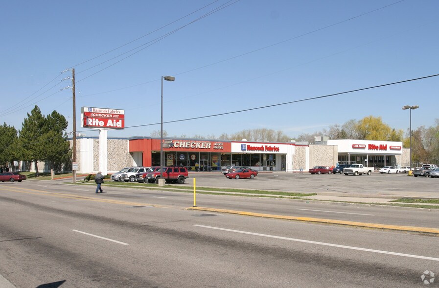 More Photos Of 3300 S 700 East, Salt Lake City Storefront For Sale
