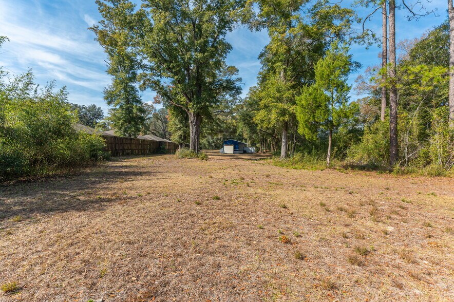 More Photos Of 341 Madison St, Freeport Multifamily For Sale