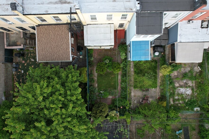 More Photos Of 900 Brooklyn Ave, Brooklyn Multifamily For Sale