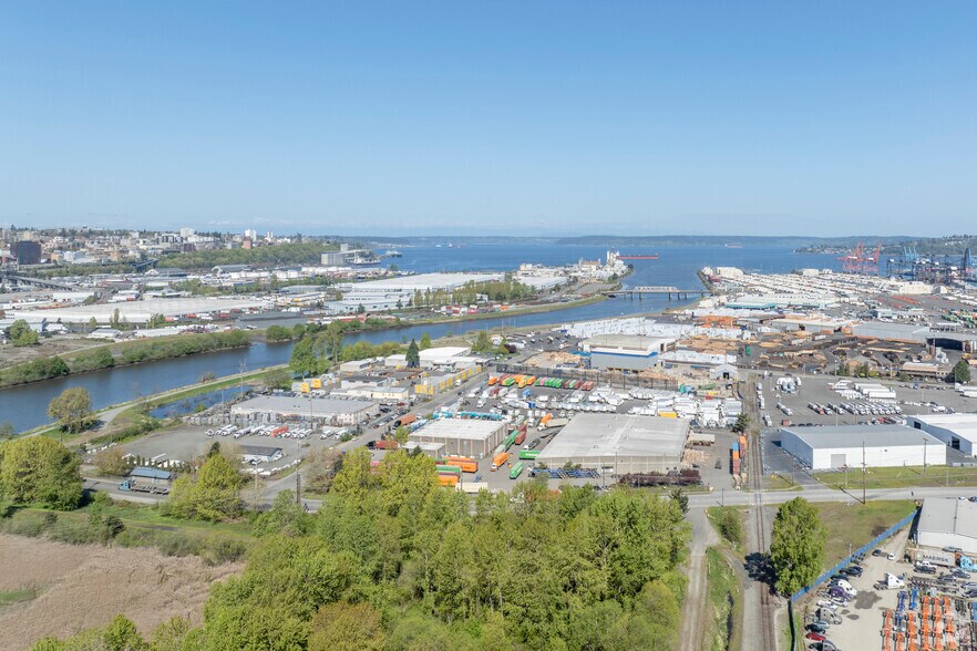 More Photos Of 1621 Lincoln Ave, Tacoma Warehouse For Sale