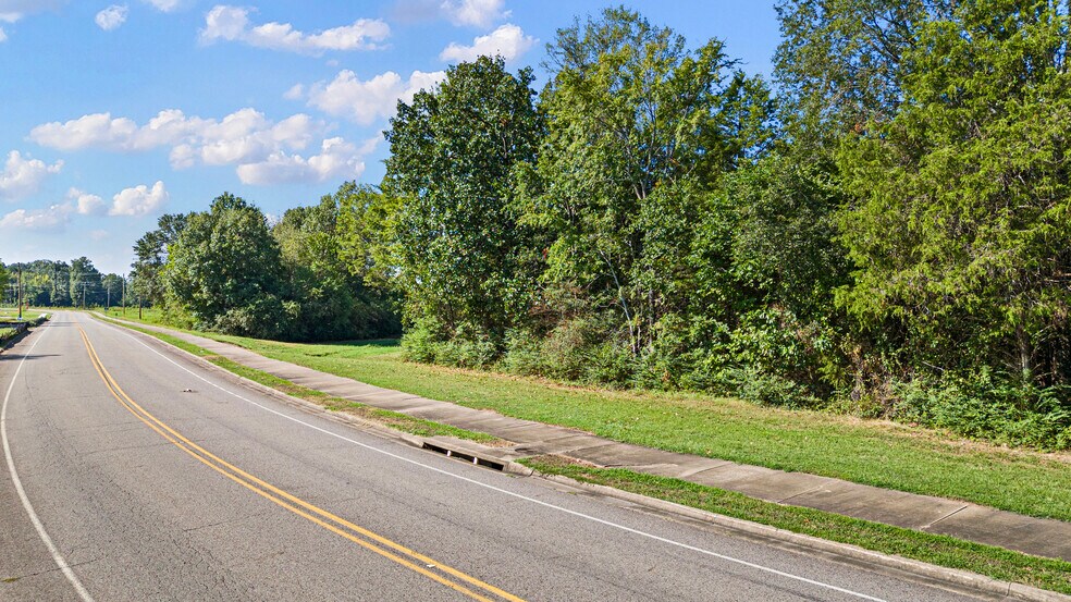 More Photos Of Fairway park, Russellville Land For Sale