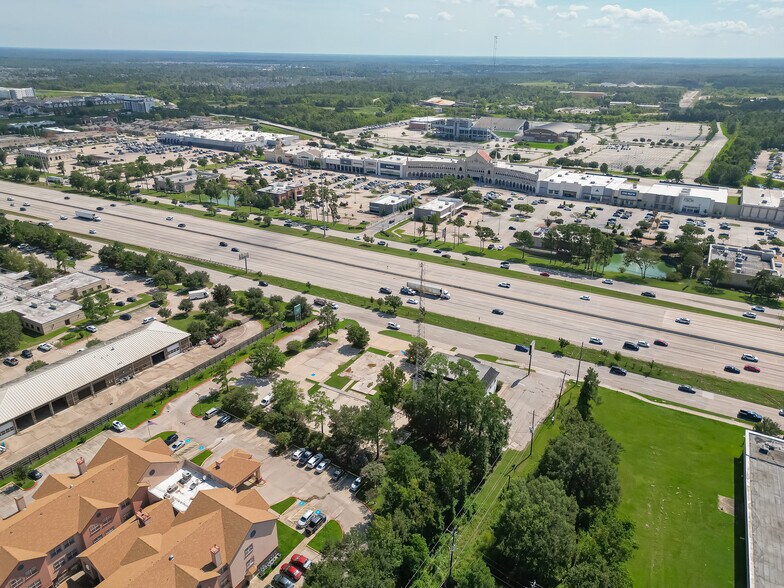 More Photos Of 29801 Interstate 45, Spring Medical For Sale