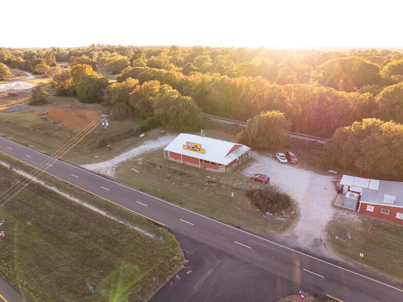 Primary Photo Of 13637 US Highway 287 N, Grapeland Food Processing For Sale