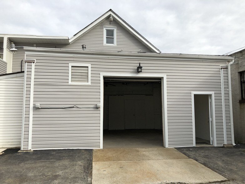 More Photos Of 18 W Winona Ave, Norwood Light Distribution For Sale