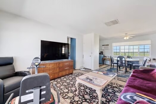 More Photos Of 12900 Soda Lake Rd, Santa Margarita Hotel For Lease