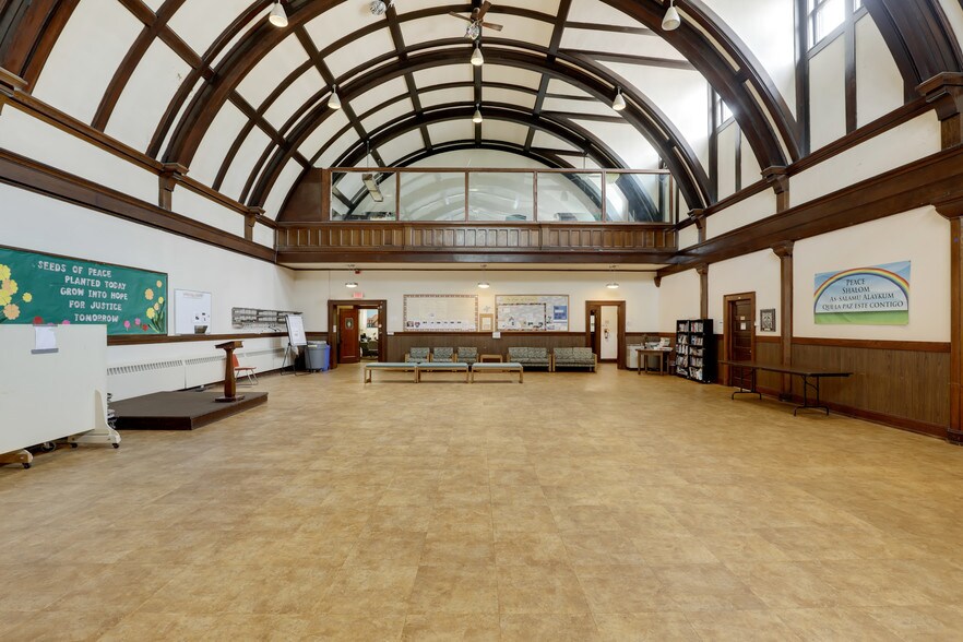 More Photos Of 217 Mackubin St, Saint Paul Religious Facility For Sale