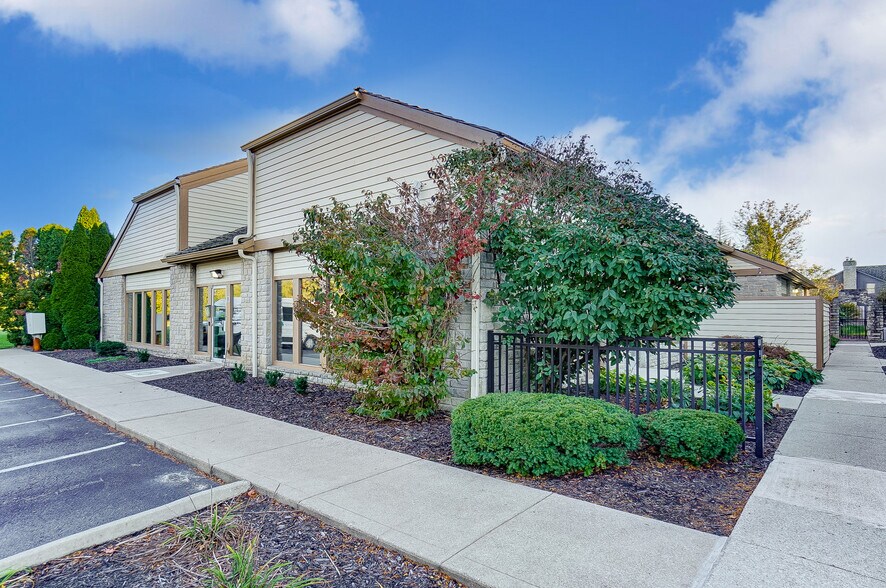 More Photos Of 5900-5920 Cromdale Dr, Dublin Daycare Center For Sale
