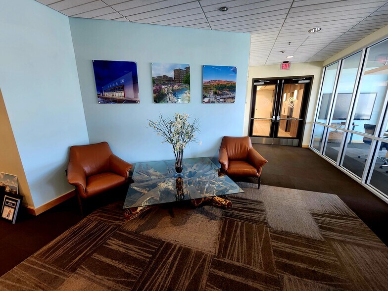 More Photos Of 8220 San Pedro NE, Albuquerque Office For Lease