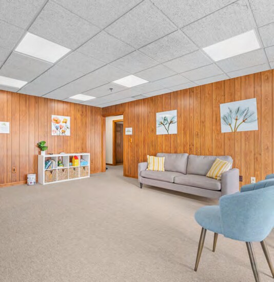 More Photos Of 20 Scotland Blvd, Bridgewater Warehouse For Lease