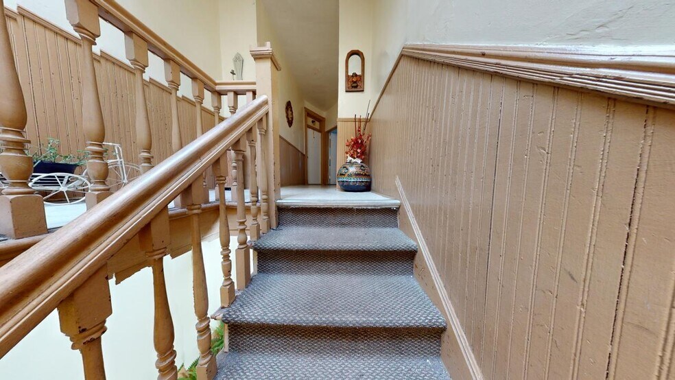 More Photos Of 1649 George St, Ridgewood Apartments For Sale