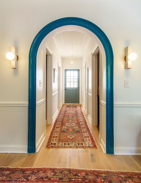 More Photos Of 990 Edgewood Ave NE, Atlanta Freestanding For Lease