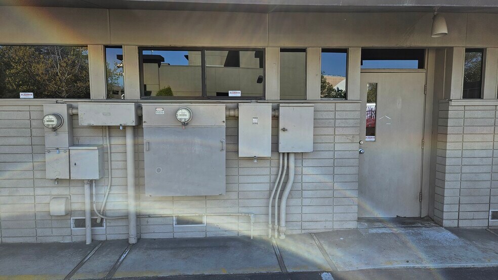 More Photos Of 1212-1214 12th St, Modesto Medical For Lease