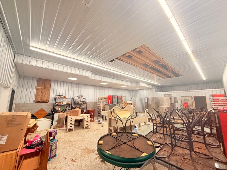 More Photos Of 16 Baby Back Pl, Pipestem Flex For Sale