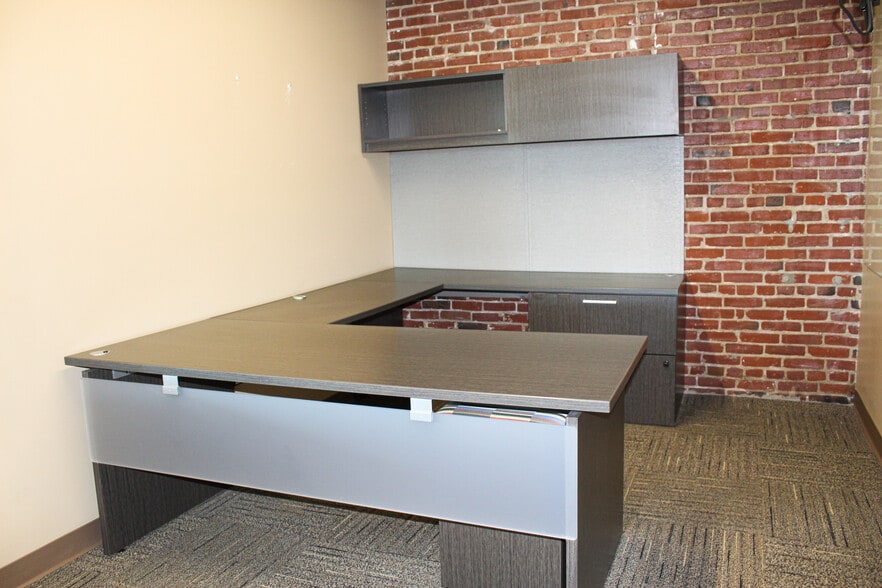 More Photos Of 4946-4950 Parkside Ave, Philadelphia Loft Creative Space For Lease